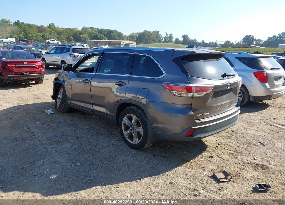 2016 TOYOTA HIGHLANDER LIMITED PLATINUM V6 VIN: 5TDDKRFH0GS269264