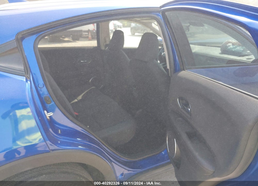 2019 HONDA HR-V VIN: 3CZRU6H56KM742461