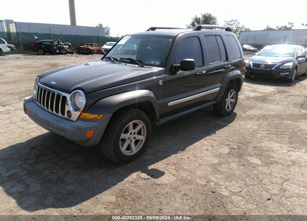 2006 JEEP LIBERTY VIN: 1J4GL38K66W188312