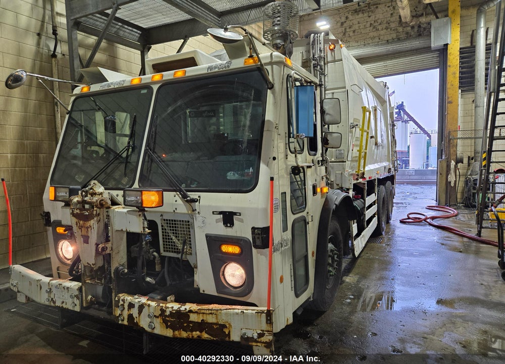 2015 MACK 600 LEU600 VIN: 1M2AU02C0FM009357