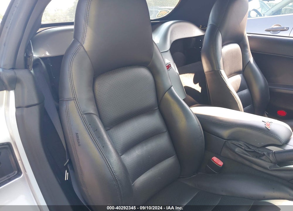 2006 CHEVROLET CORVETTE VIN: 1G1YY36U165122135