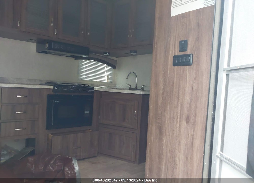 2017 FOREST RIVER OTHER VIN: 4X4TWPF28HB017524