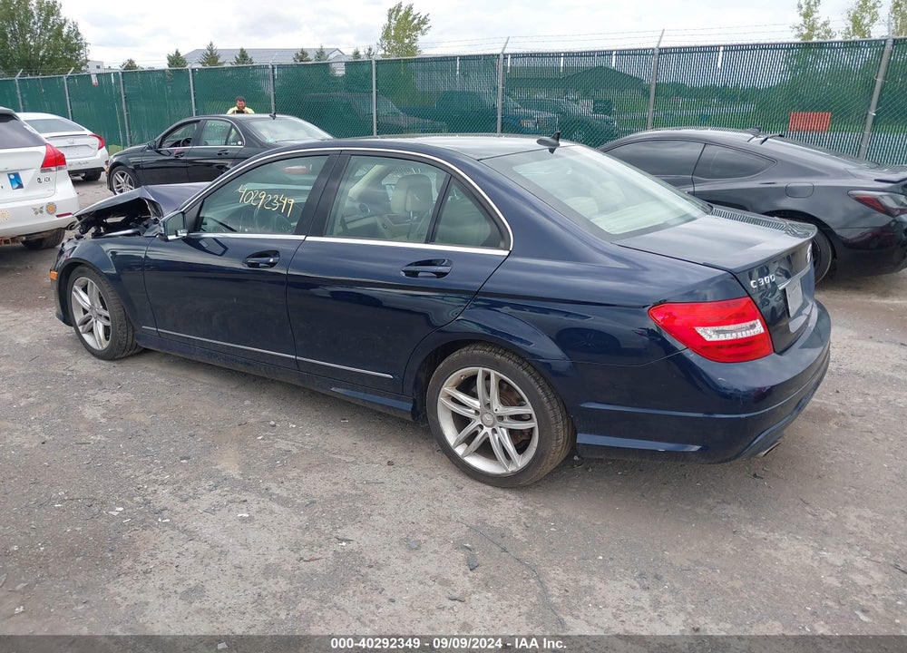 2013 MERCEDES-BENZ C 300 LUXURY 4MATIC/SPORT 4MATIC VIN: WDDGF8AB5DR251194