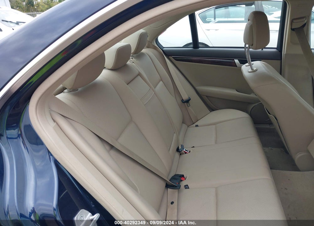 2013 MERCEDES-BENZ C 300 LUXURY 4MATIC/SPORT 4MATIC VIN: WDDGF8AB5DR251194