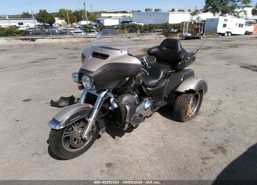 2023 HARLEY-DAVIDSON FLHTCUTG VIN: 1HD1MAF18PB860336