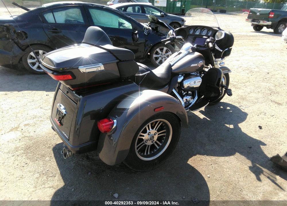 2023 HARLEY-DAVIDSON FLHTCUTG VIN: 1HD1MAF18PB860336