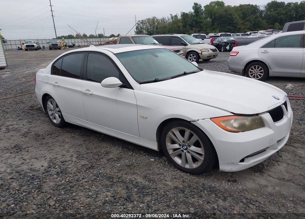 2008 BMW 328I VIN: WBAVA37558NL57062