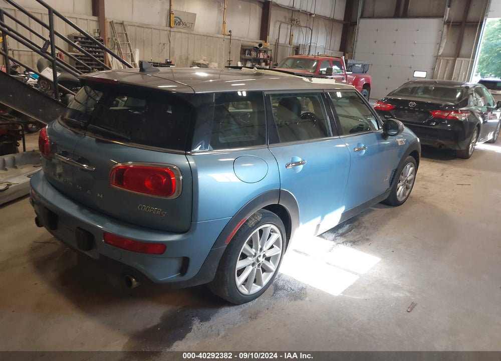 2017 MINI CLUBMAN COOPER S VIN: WMWLU5C36H2E84020