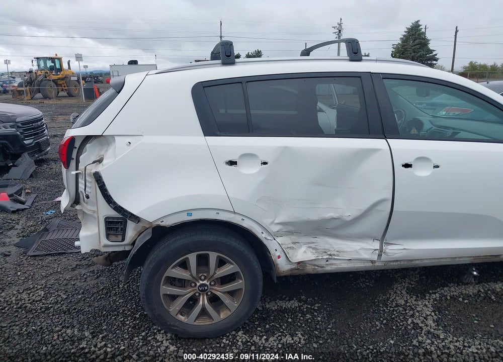 2015 KIA SPORTAGE LX VIN: KNDPBCAC8F7739684