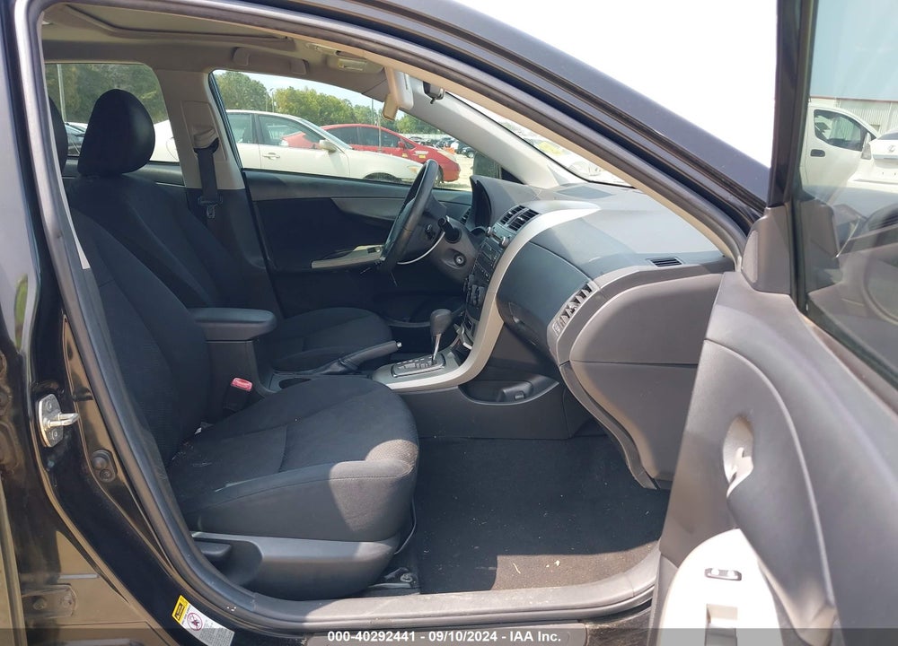 2010 TOYOTA COROLLA S VIN: 1NXBU4EE8AZ360826