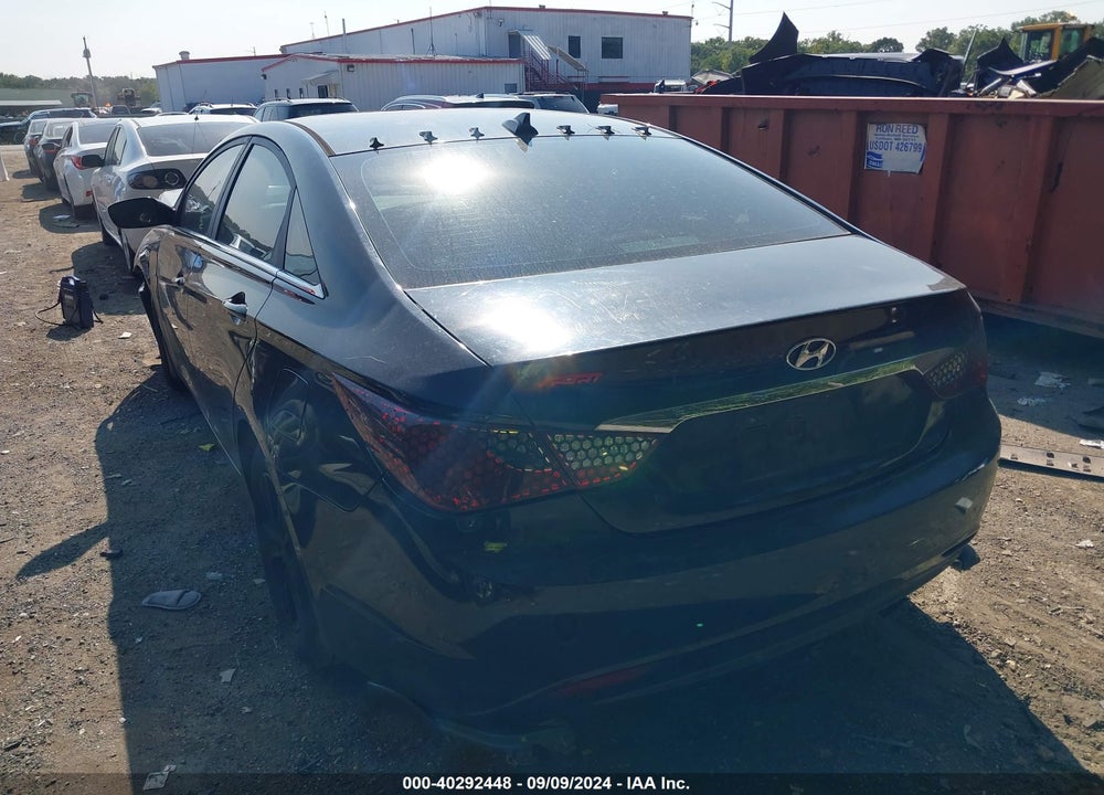 2013 HYUNDAI SONATA GLS VIN: 5NPEB4AC8DH692369