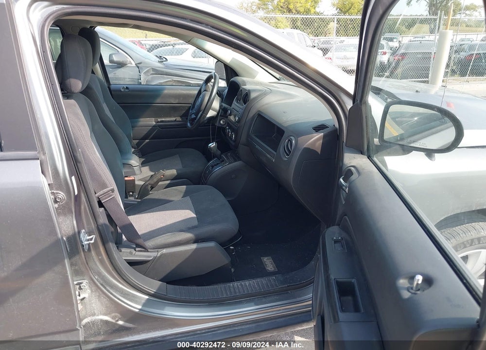 2011 JEEP COMPASS VIN: 1J4NF1FB9BD207009