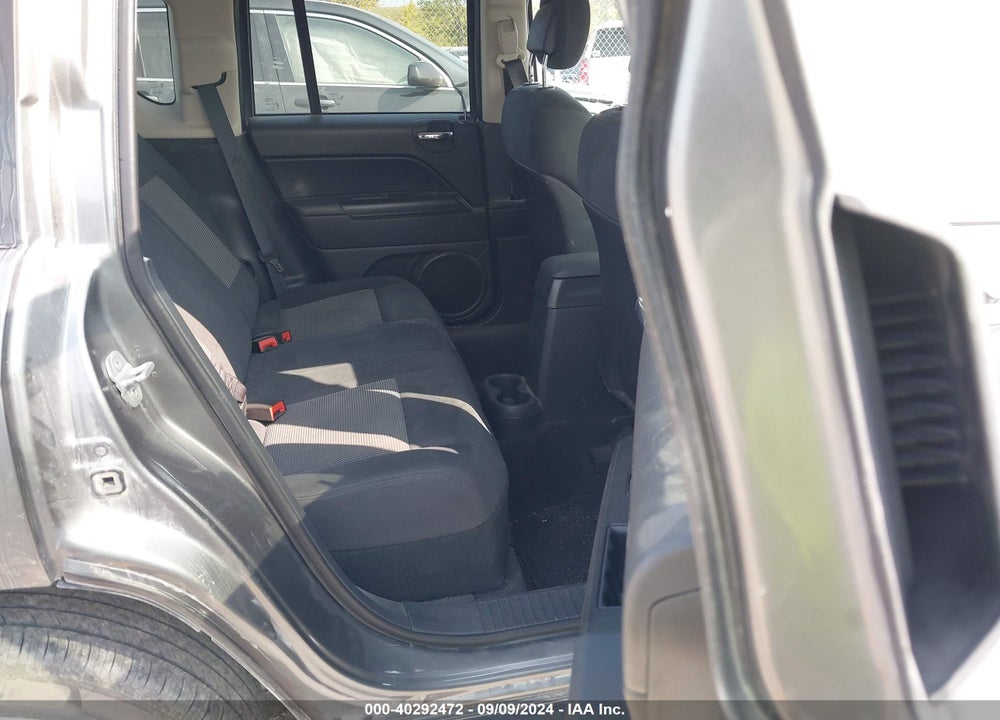 2011 JEEP COMPASS VIN: 1J4NF1FB9BD207009