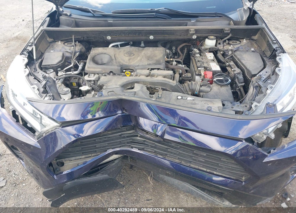 2021 TOYOTA RAV4 XLE PREMIUM VIN: JTMA1RFV1MD071456