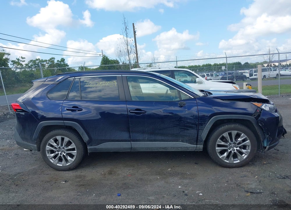 2021 TOYOTA RAV4 XLE PREMIUM VIN: JTMA1RFV1MD071456