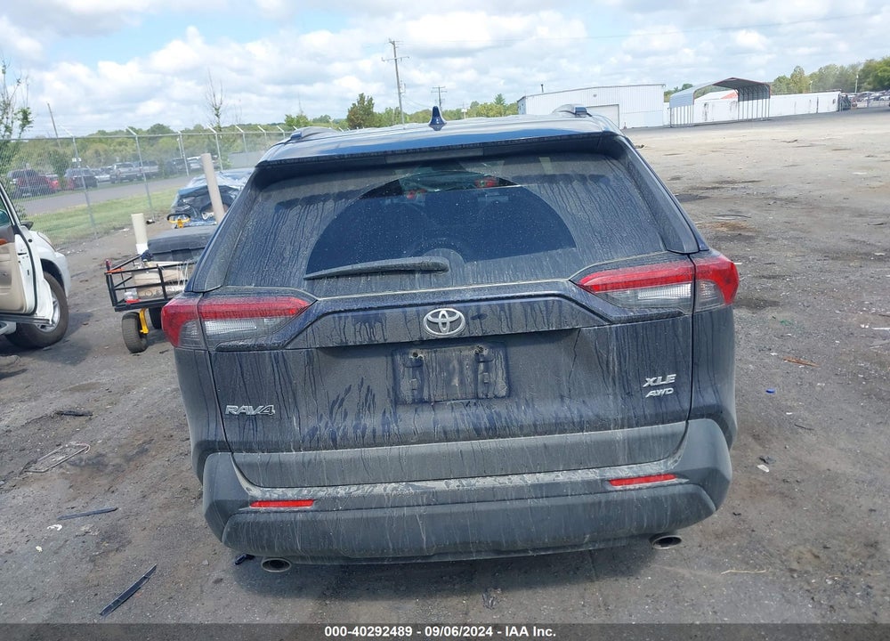 2021 TOYOTA RAV4 XLE PREMIUM VIN: JTMA1RFV1MD071456
