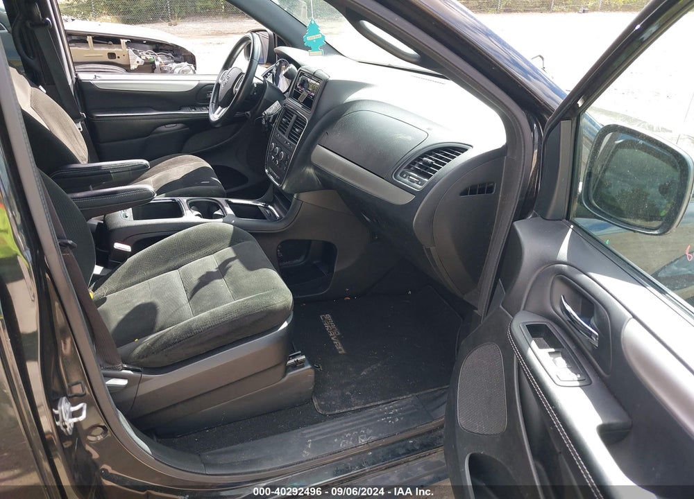2015 DODGE GRAND CARAVAN SXT VIN: 2C4RDGCG4FR650817