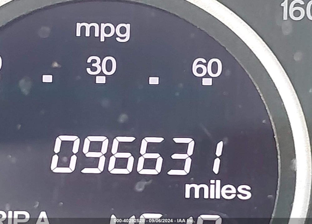 2014 HONDA CR-V LX VIN: 2HKRM4H31EH673925
