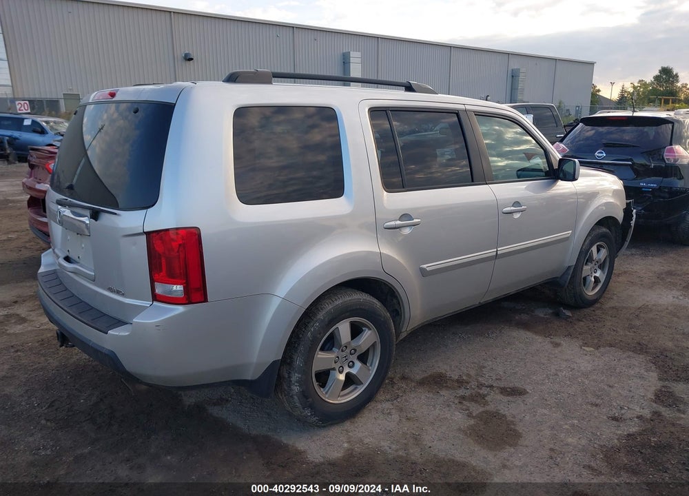 2009 HONDA PILOT EX VIN: 5FNYF48409B050928