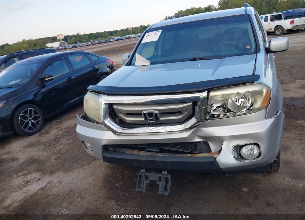 2009 HONDA PILOT EX VIN: 5FNYF48409B050928