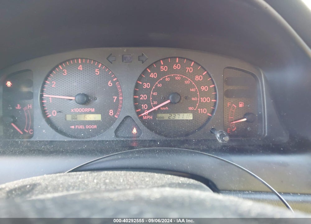 2001 TOYOTA COROLLA VIN: 1NXBR12E31Z490372