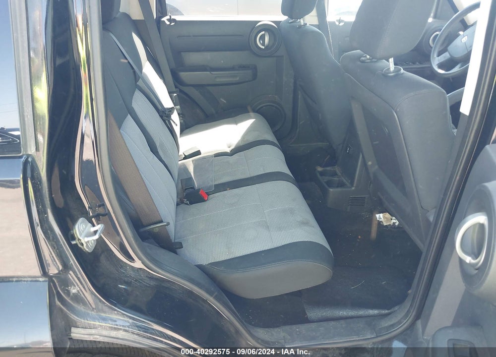 2007 DODGE NITRO SXT VIN: 1D8GU28K77W664230