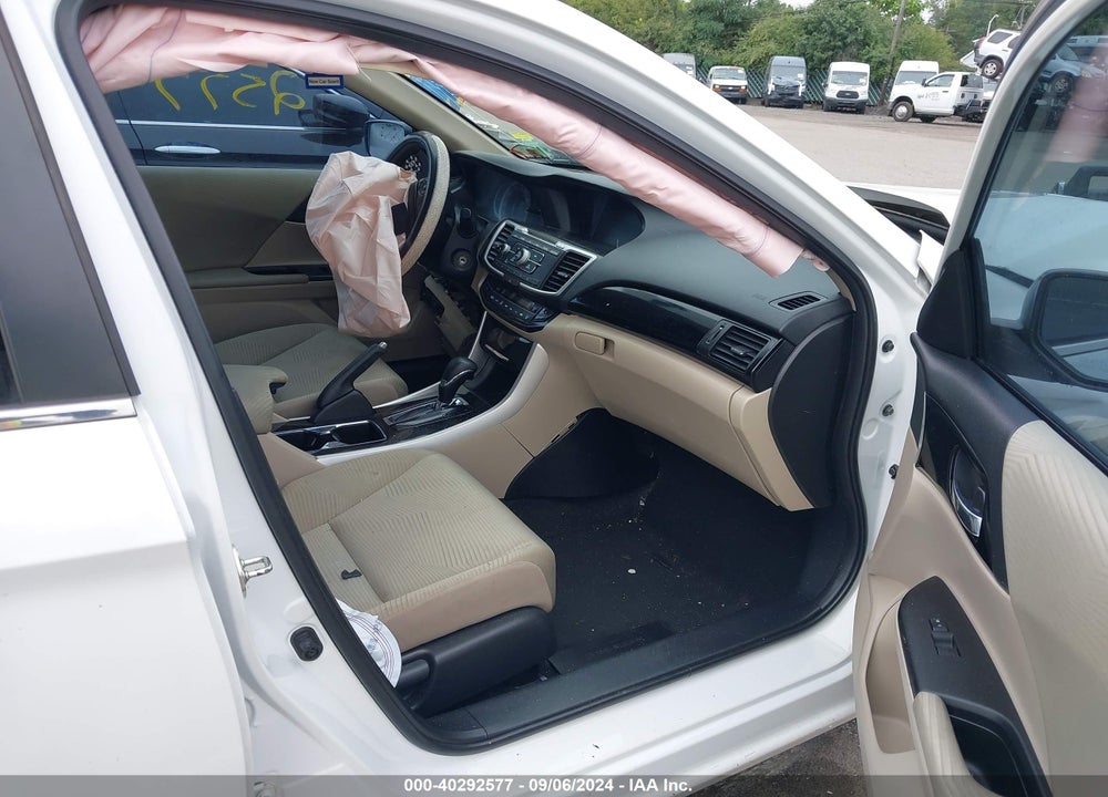 2016 HONDA ACCORD LX VIN: 1HGCR2F35GA042217