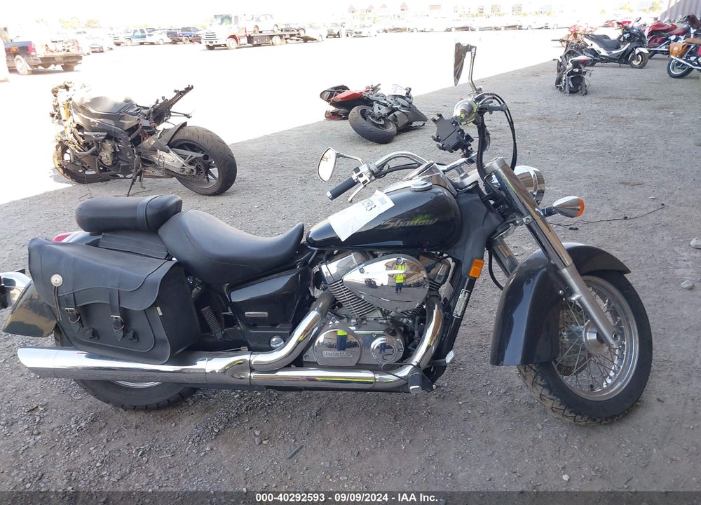 2004 HONDA VT750 C VIN: JH2RC50054M003686