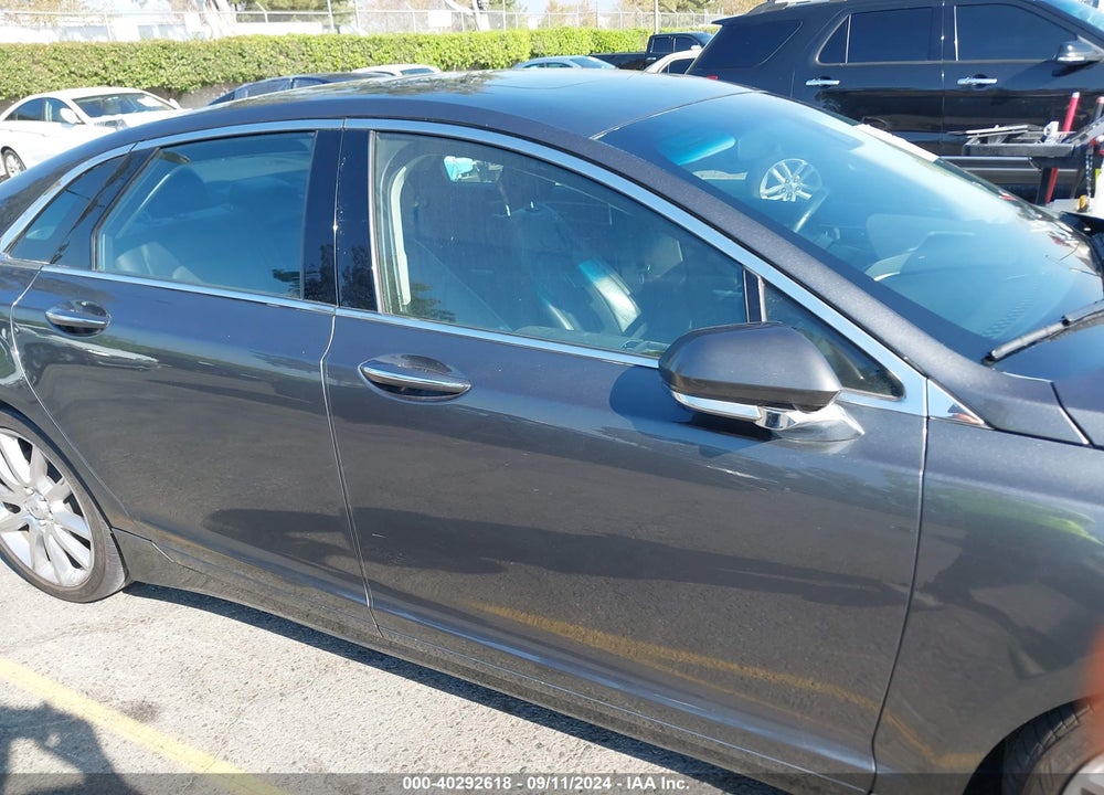 2016 LINCOLN MKZ VIN: 3LN6L2GK8GR624879