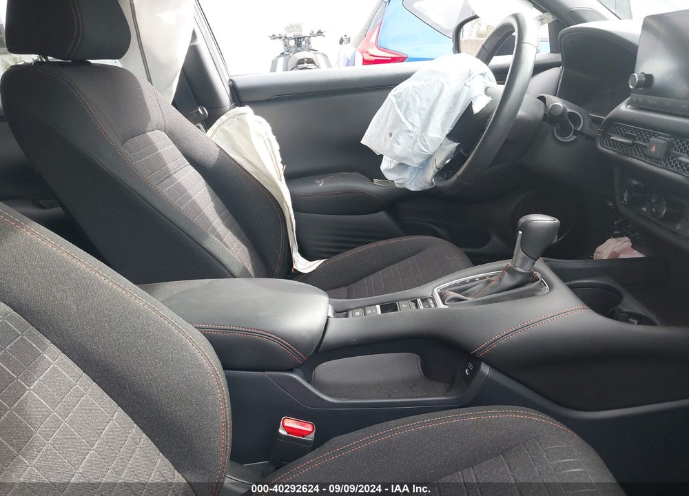 2024 HONDA HR-V AWD SPORT/AWD SPORT W/O BSI VIN: 3CZRZ2H51RM758393