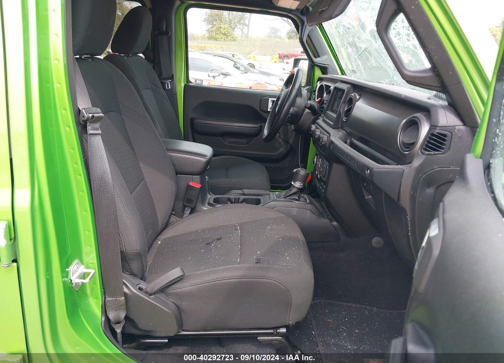 2019 JEEP WRANGLER UNLIMITED SPORT S 4X4 VIN: 1C4HJXDG3KW628702