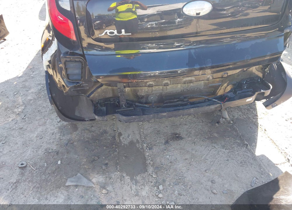 2018 KIA SOUL VIN: KNDJN2A2XJ7571926