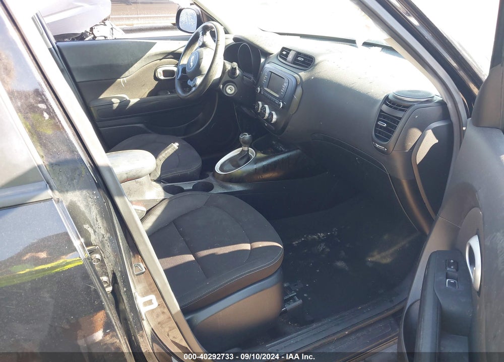 2018 KIA SOUL VIN: KNDJN2A2XJ7571926