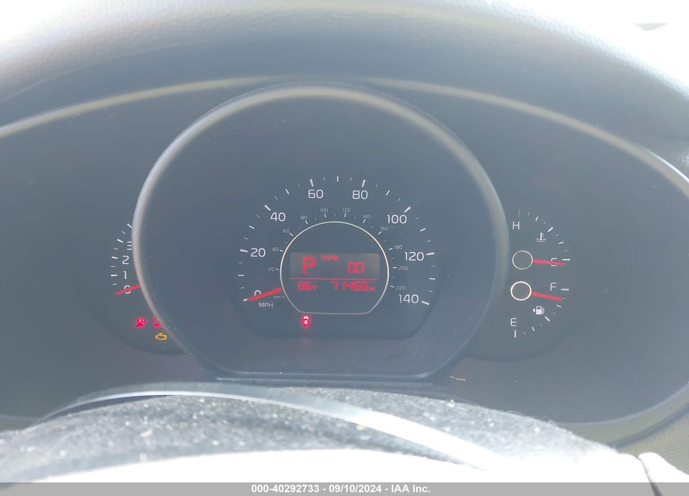2018 KIA SOUL VIN: KNDJN2A2XJ7571926