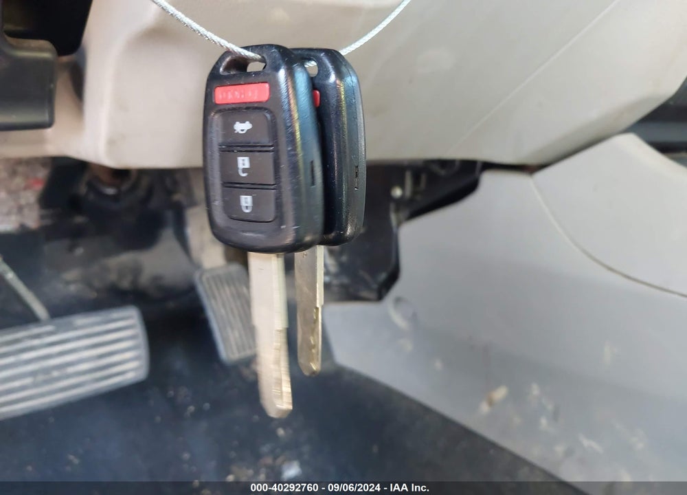 2014 HONDA CIVIC LX VIN: 2HGFB2F55EH557834