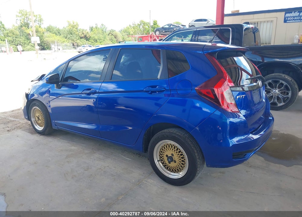 2019 HONDA FIT LX VIN: 3HGGK5H44KM722862