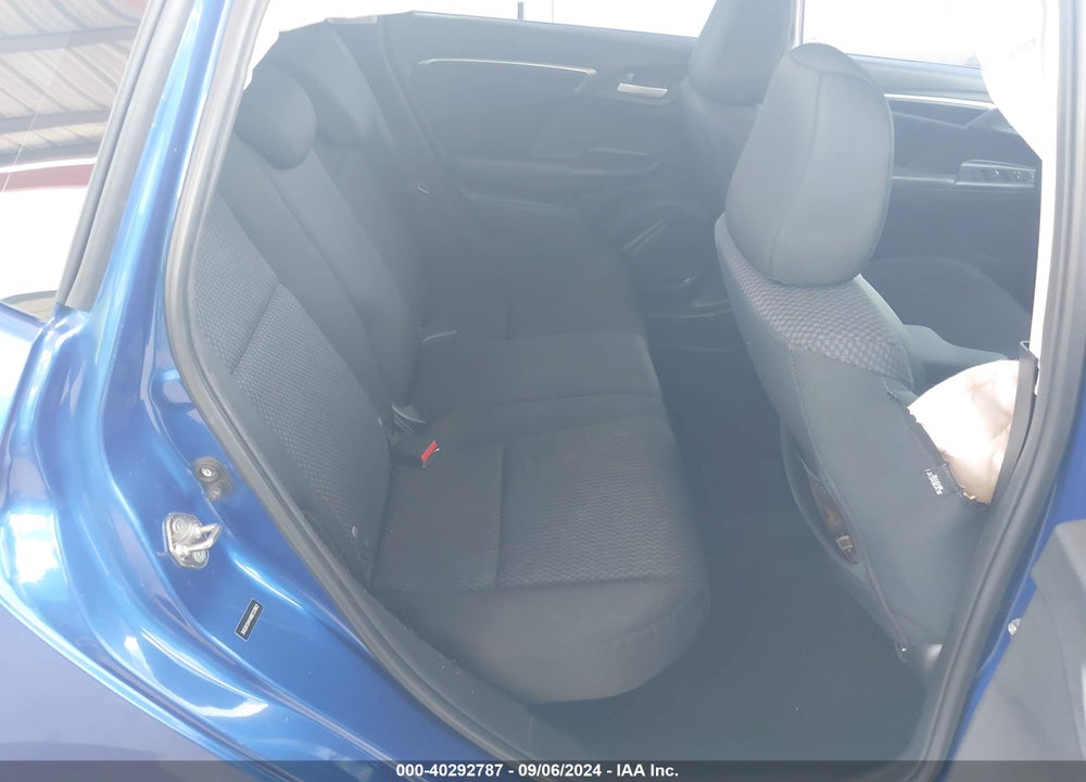 2019 HONDA FIT LX VIN: 3HGGK5H44KM722862