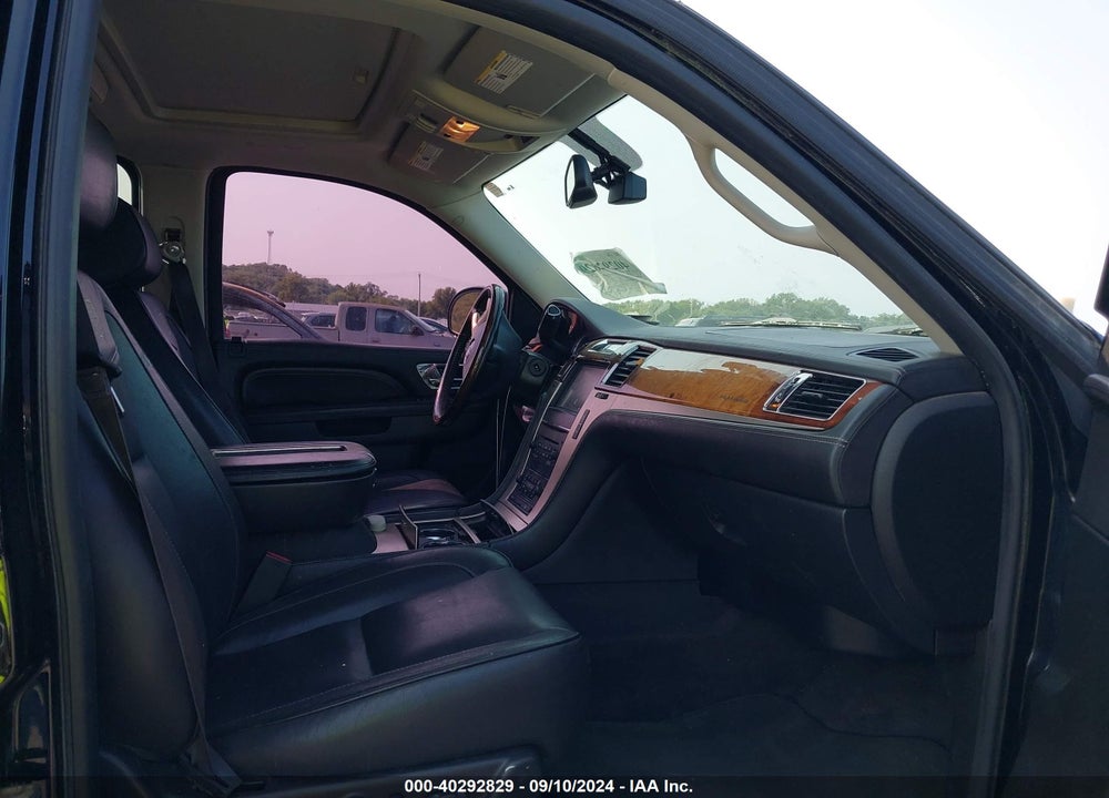 2014 CADILLAC ESCALADE ESV PLATINUM EDITION VIN: 1GYS4KEF5ER182863