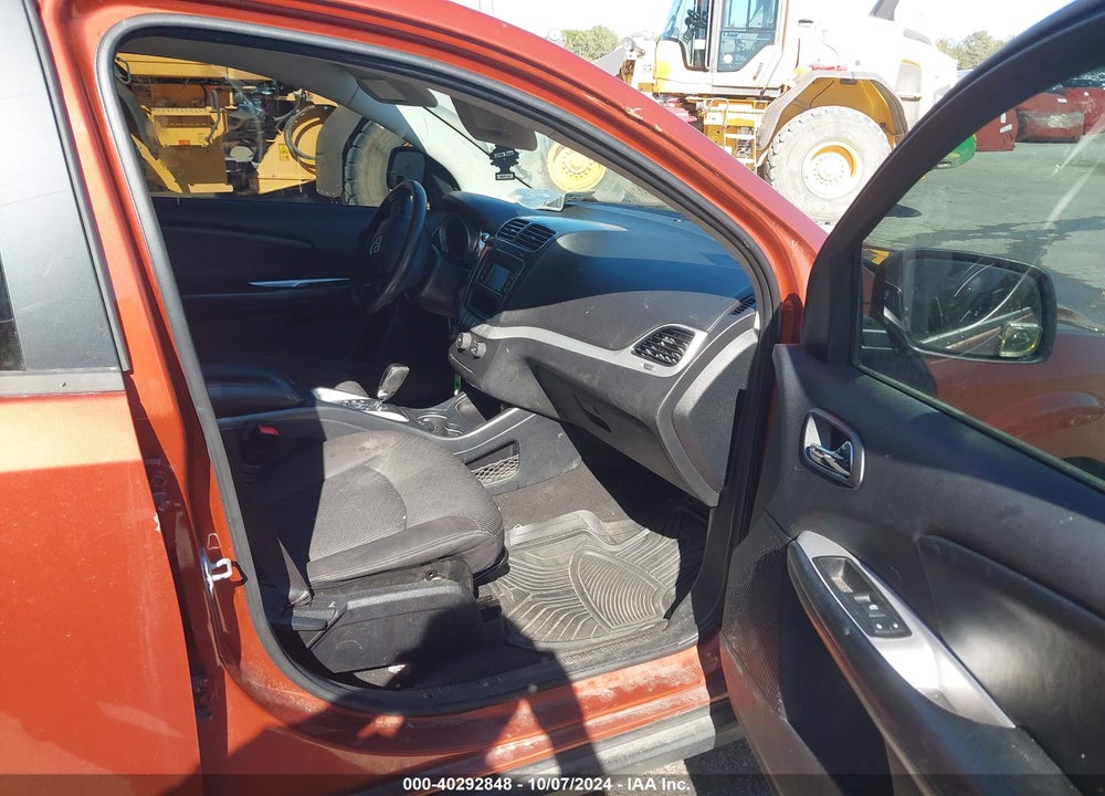 2014 DODGE JOURNEY SXT VIN: 3C4PDDBG3ET143264