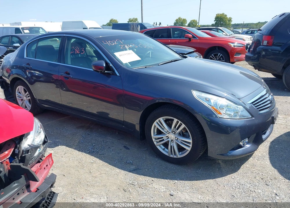 2013 INFINITI G37X VIN: JN1CV6AR4DM755331