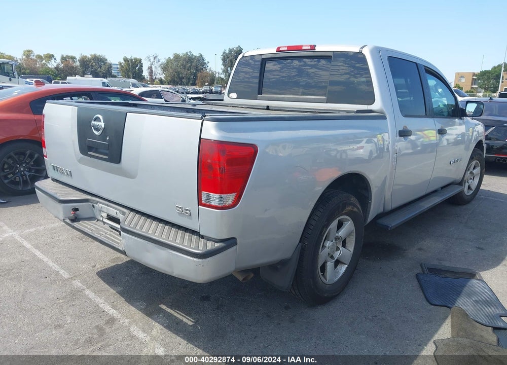 2007 NISSAN TITAN LE/SE/XE VIN: 1N6AA07AX7N240375