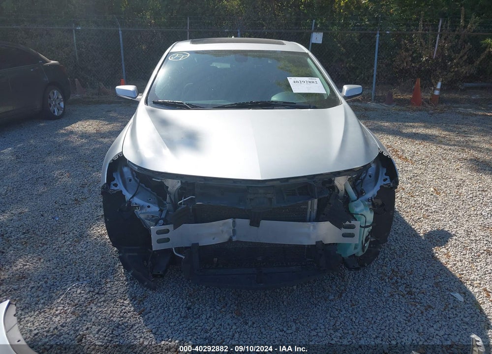 2019 CHEVROLET MALIBU LT VIN: 1G1ZD5ST8KF111162