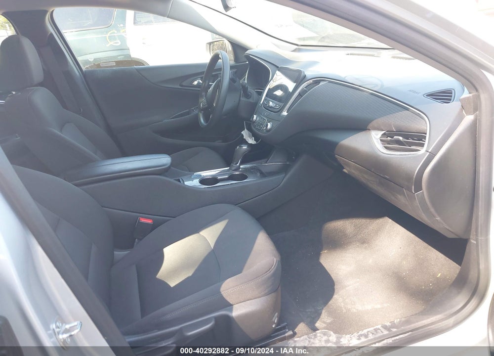 2019 CHEVROLET MALIBU LT VIN: 1G1ZD5ST8KF111162