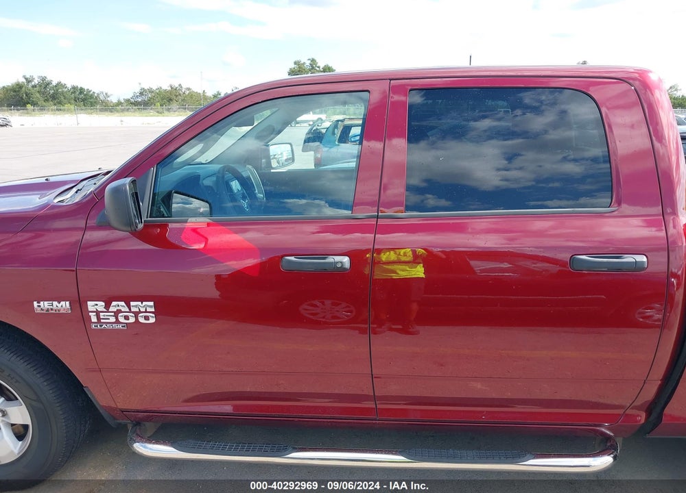 2019 RAM 1500 CLASSIC TRADESMAN 4X2 5'7 BOX VIN: 1C6RR6KT9KS589491