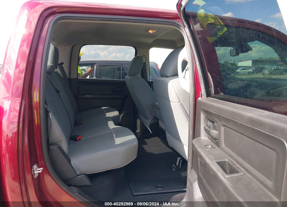 2019 RAM 1500 CLASSIC TRADESMAN 4X2 5'7 BOX VIN: 1C6RR6KT9KS589491