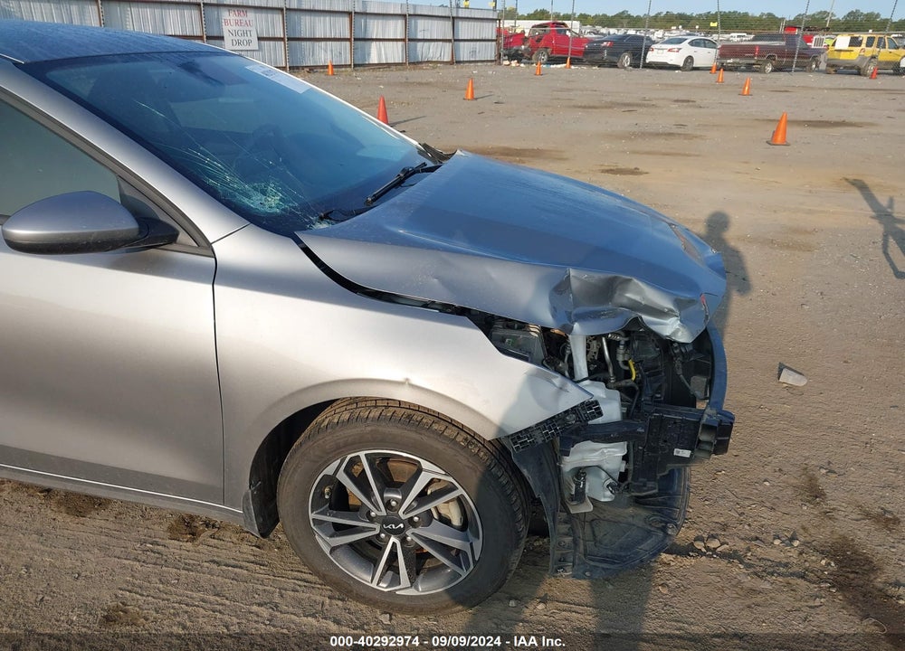 2022 KIA FORTE LXS VIN: 3KPF24AD8NE482082
