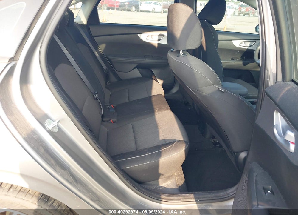 2022 KIA FORTE LXS VIN: 3KPF24AD8NE482082