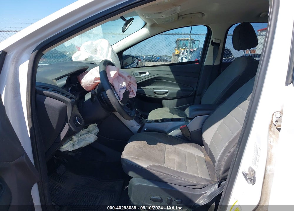 2016 FORD ESCAPE SE VIN: 1FMCU0G91GUB68296