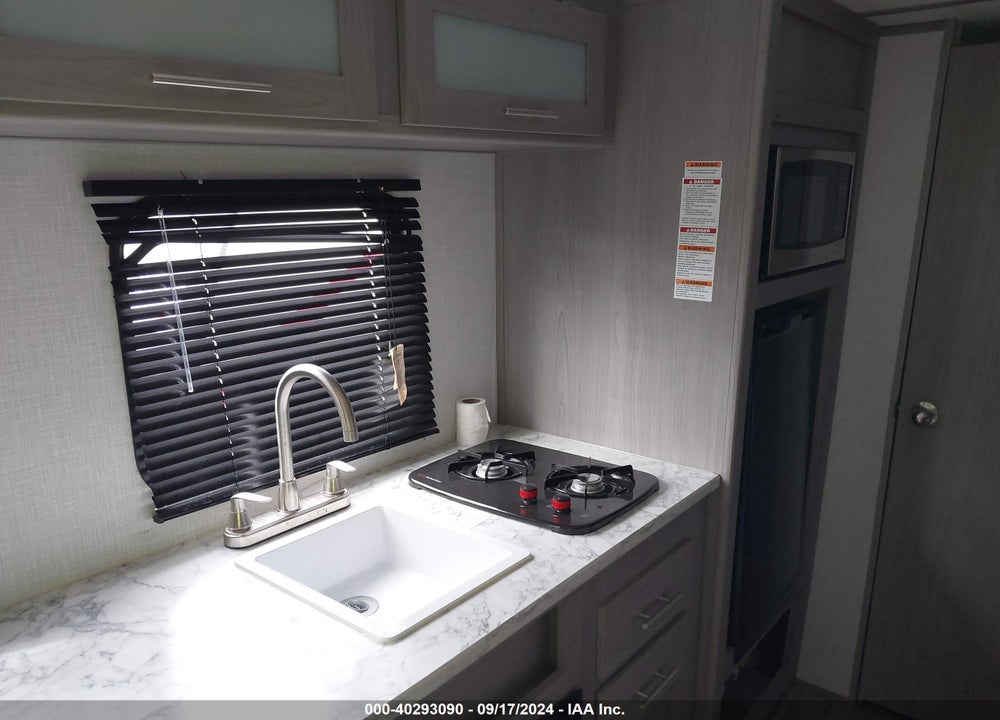 2022 COLEMAN TRAVEL TRAILER VIN: 4YDTCMG15NJ941761