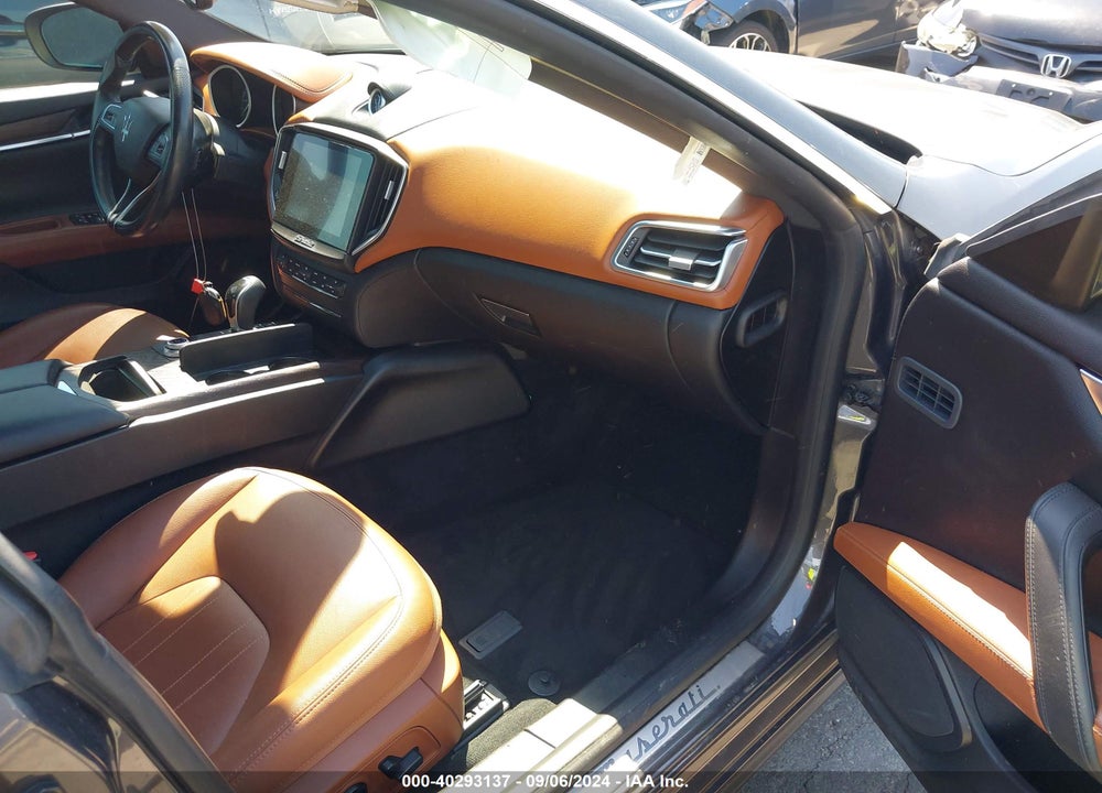 2018 MASERATI GHIBLI S VIN: ZAM57YSA3J1284995